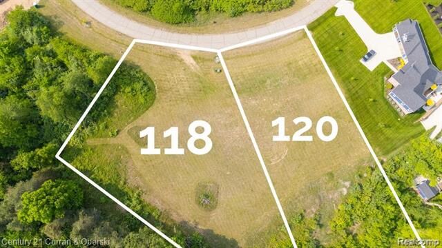 Property Photo:  120 Bloomfield Blvd  MI 49230 