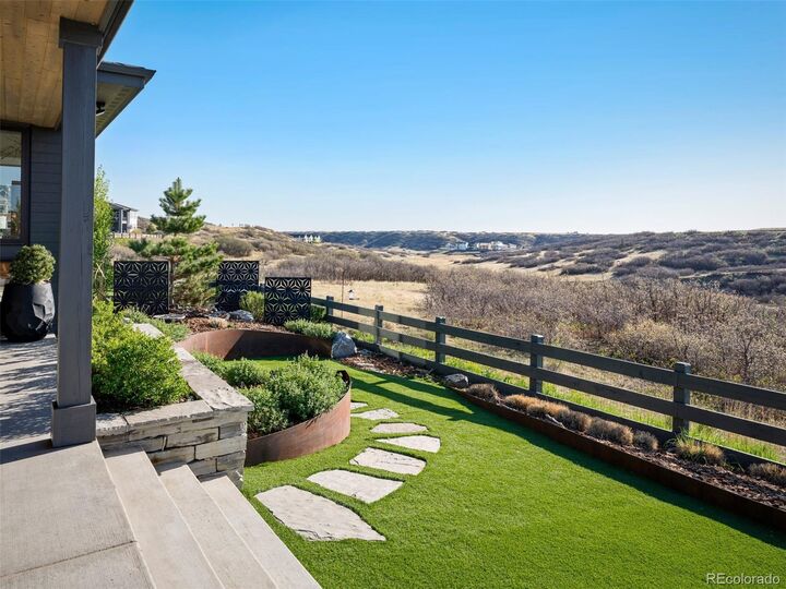 Property Photo:  6642 Canyonpoint Road  CO 80108 