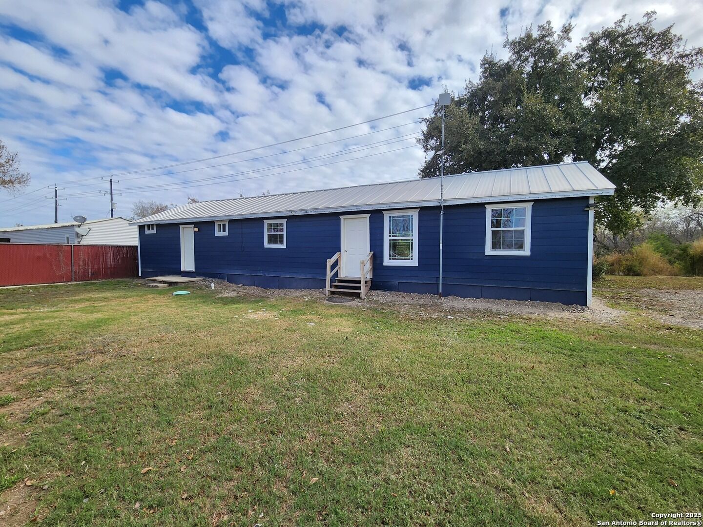 Property Photo:  20335 Campbellton Rd  TX 78264 
