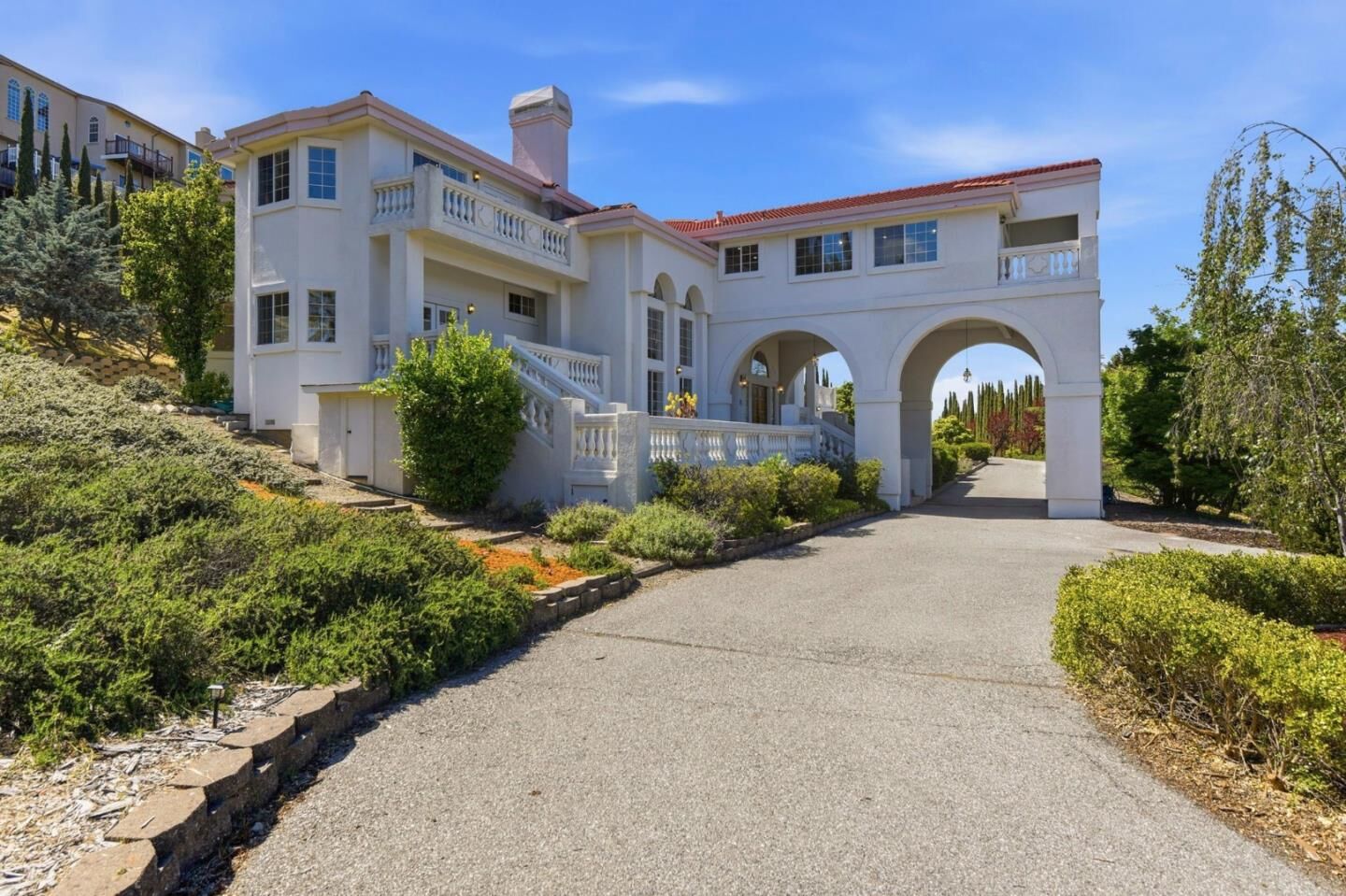 Property Photo: 7042 Elmsdale Drive CA 95120