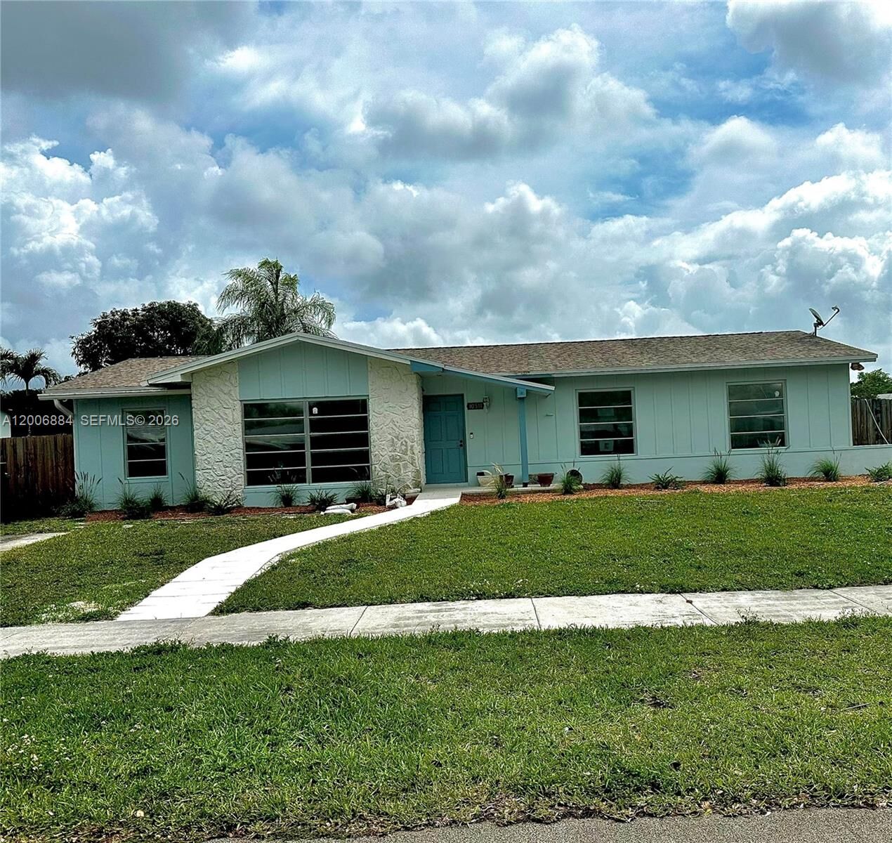 Property Photo:  10511 SW 124th Ave  FL 33186 