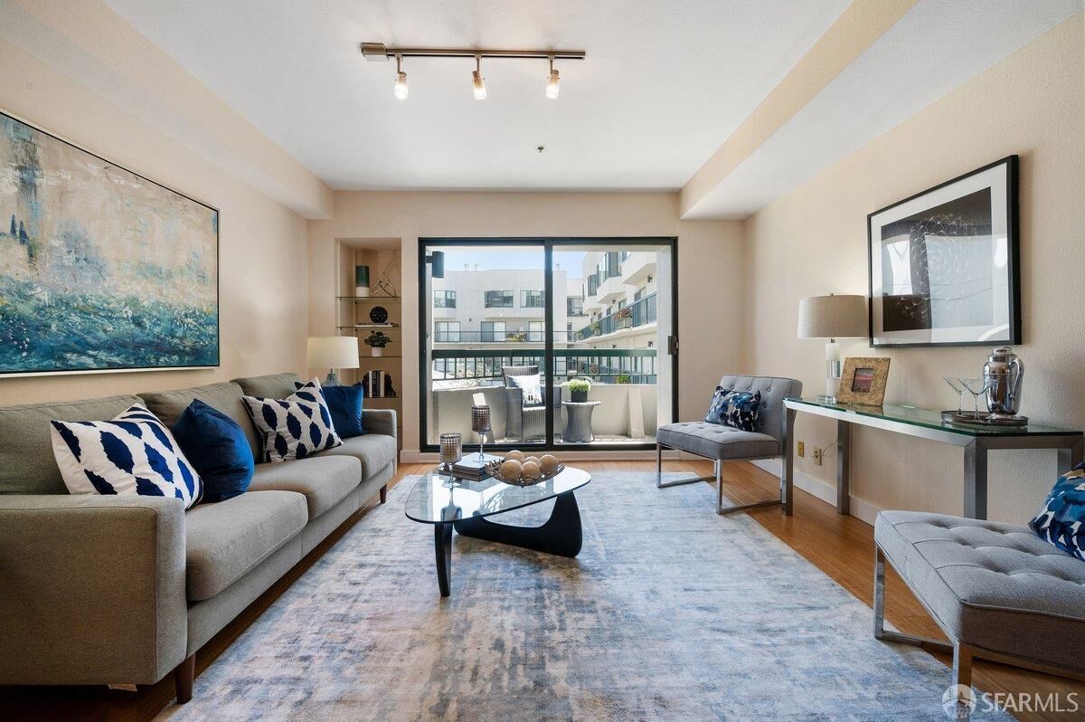 Property Photo:  601 Van Ness Avenue 224  CA 94102 