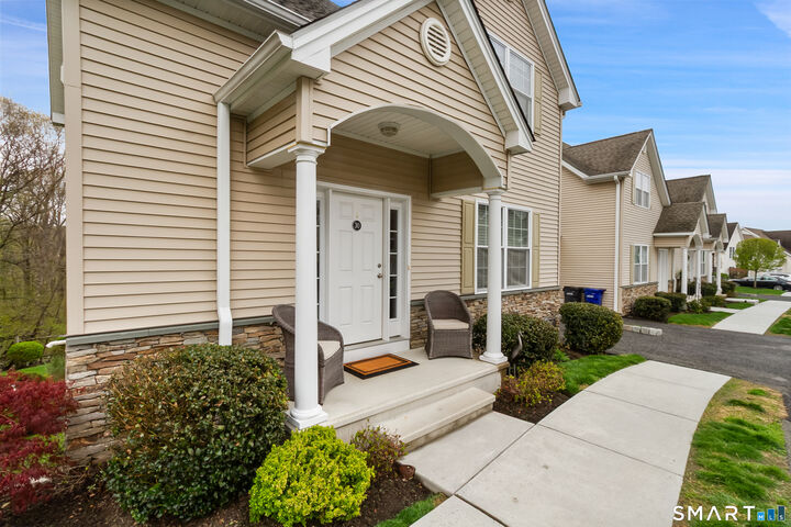 Property Photo:  30 Heron View Road  CT 06812 