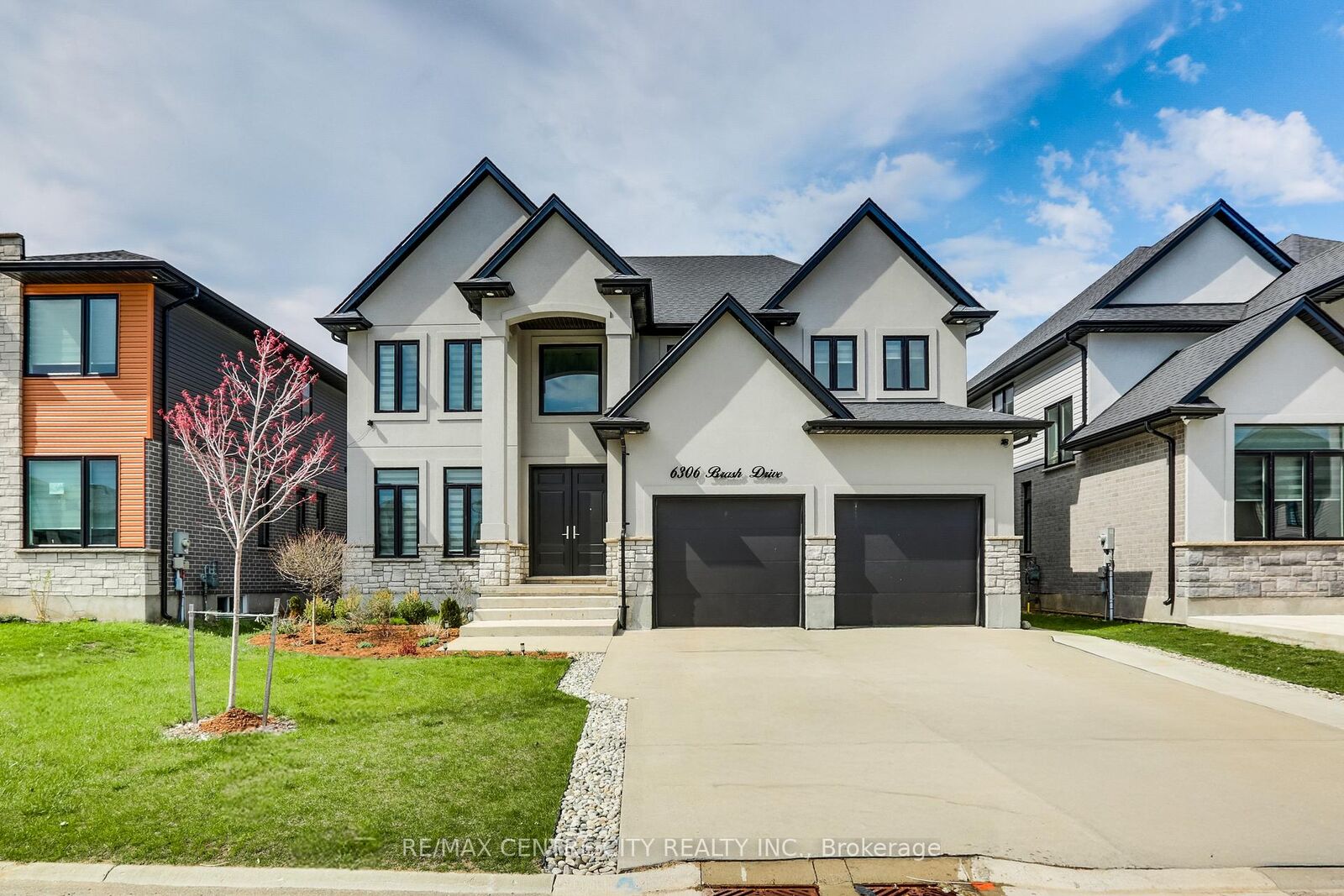 Property Photo: 6306 Brash Drive ON N6P 0H2