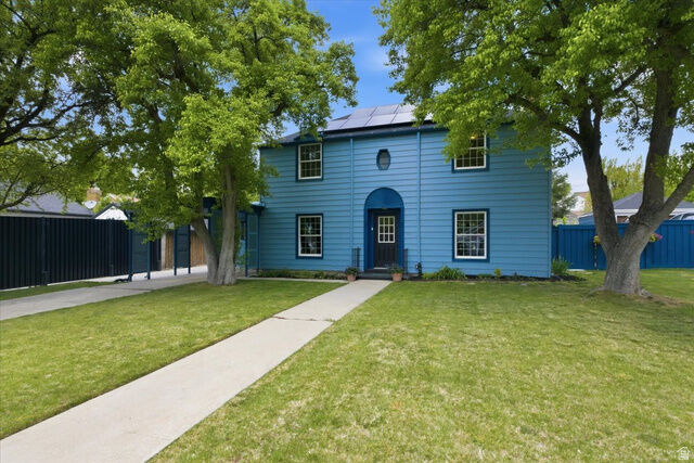 Property Photo:  2009 E 1300 S  UT 84108 