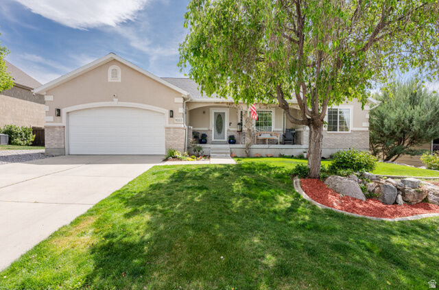 Property Photo:  1022 E 450 S  UT 84062 