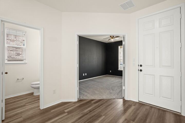 Property Photo:  109 Pilsener Pass  TX 78728 