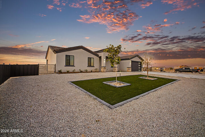 Property Photo:  3012 S 335th Drive  AZ 85354 