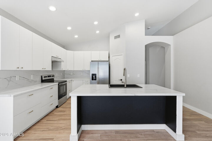 Property Photo:  20988 E Via Del Rancho Road  AZ 85142 