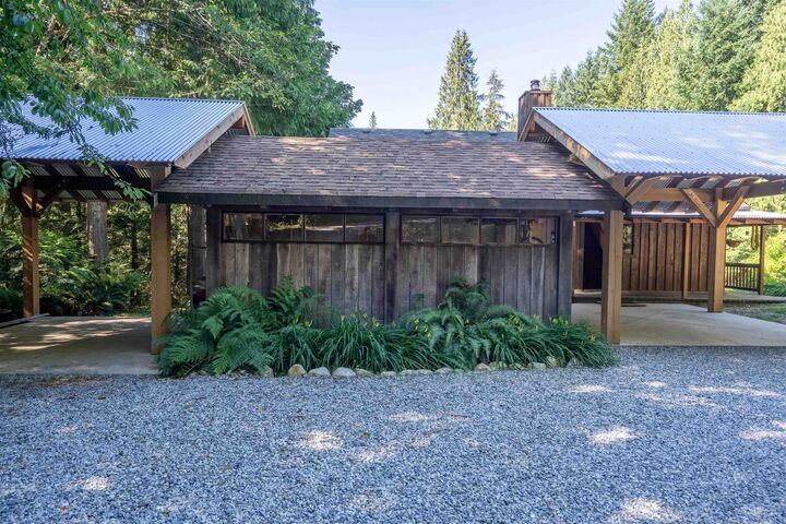 Property Photo: 2931 Grauman Road BC V0N 2W1