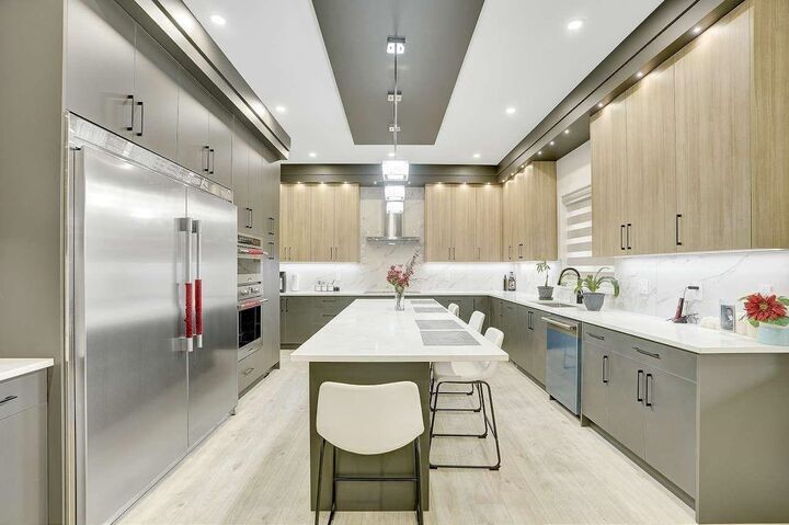 Property Photo: 2828 Babich Street BC V2S 3K5