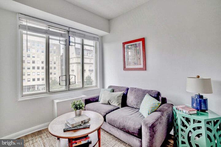 Property Photo:  1727 Massachusetts Avenue NW 405  DC 20036 