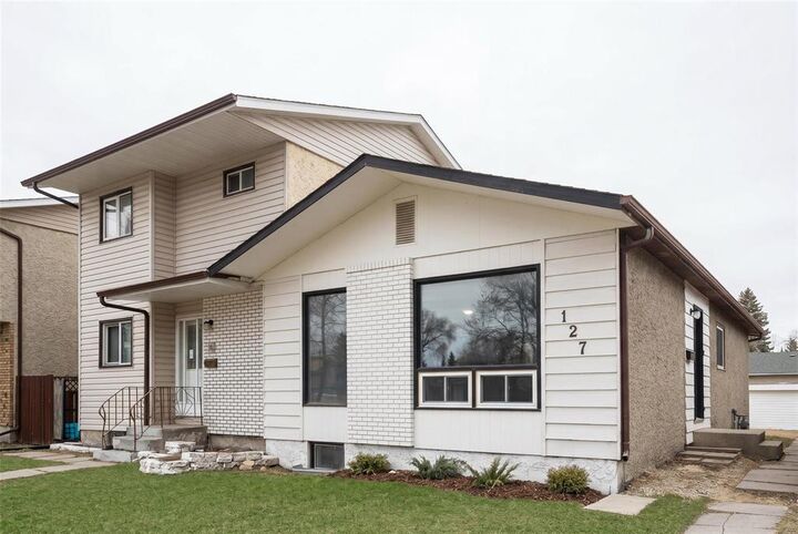 Property Photo:  127 Egesz Street  MB R2R 1J9 