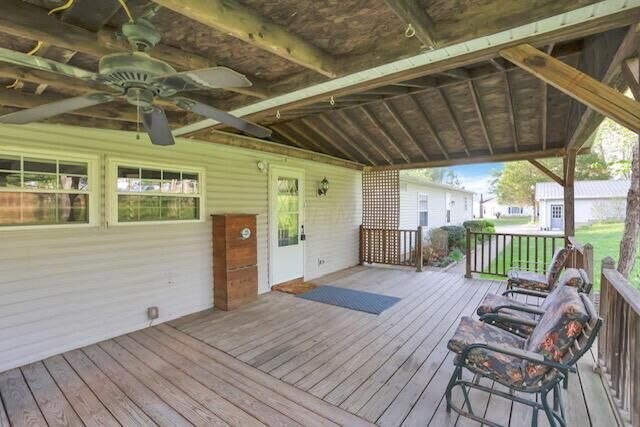 Property Photo: 5905 Mainsville Rd SE Road OH 43764