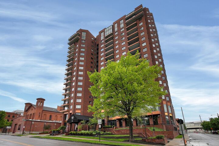 Property Photo:  155 W Main Street  OH 43215 