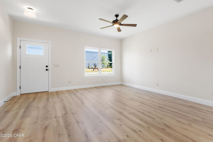 Property Photo:  225 W 13th Street  FL 32401 