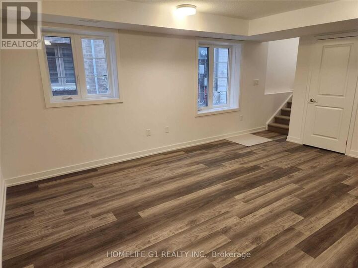 Property Photo:  205 West Oak Trail 29  ON N2R 0R9 