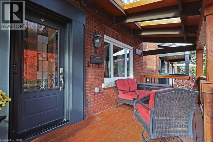 Property Photo:  2 Lankin Boulevard  ON M4J 4W8 