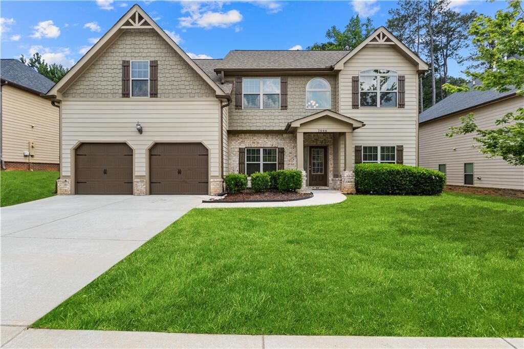 Property Photo:  7946 White Oak Loop  GA 30038 