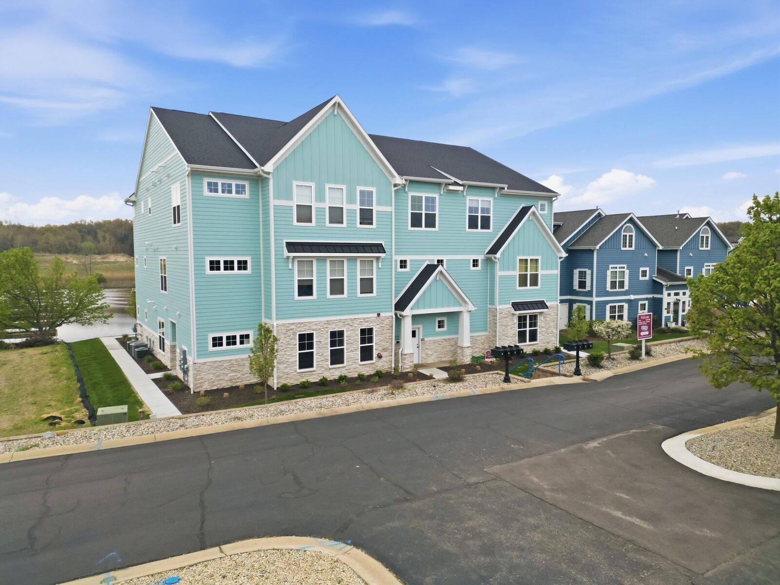 Property Photo:  6019 S Dune Harbor Drive H  IN 46368 