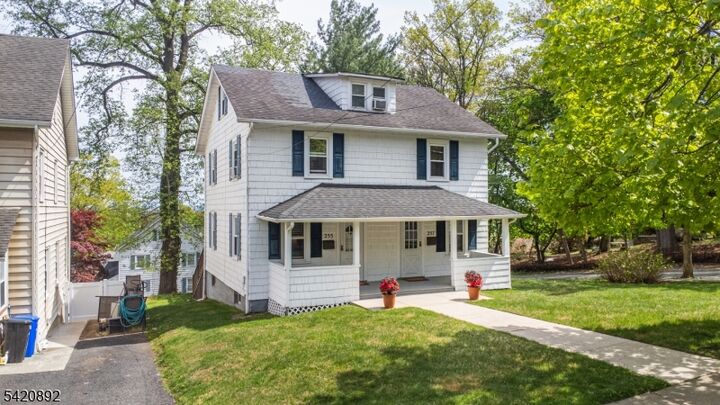Property Photo:  251 McCosh Rd  NJ 07042 
