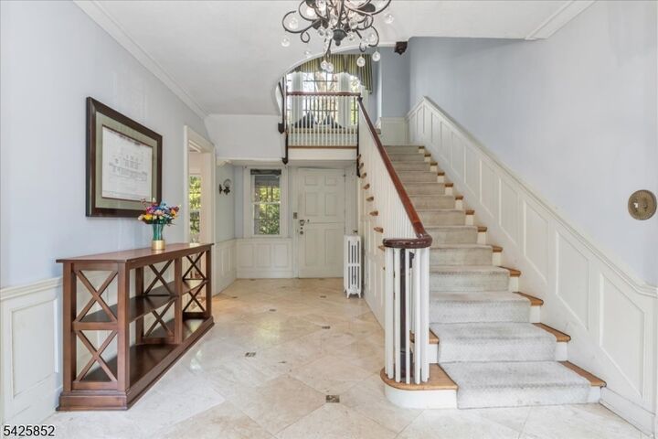 Property Photo:  754 Dixie Ln  NJ 07062 