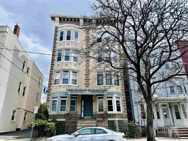 Property Photo:  310 Palisade Ave 12  NJ 07307 