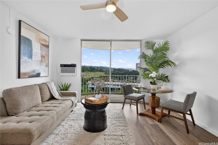 Property Photo: 98-1038 Moanalua Road 7-608 HI 96701