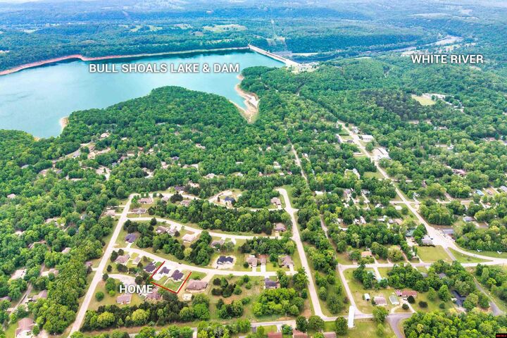 Property Photo: 126 Winterview AR 72619