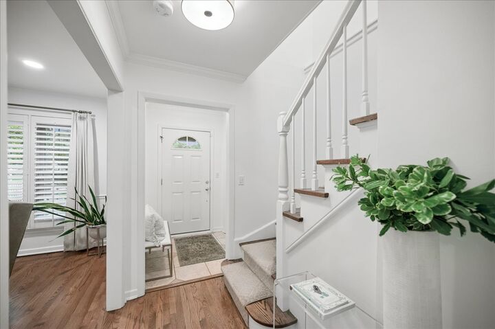 Property Photo:  1105 Elm Street  IL 60093 