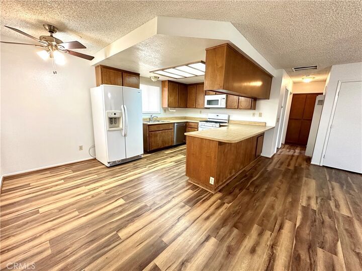 Property Photo:  22773 Powhatan Road  CA 92308 