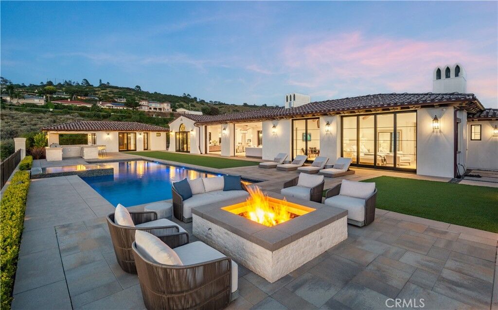 Property Photo:  74 Via Del Cielo  CA 90275 
