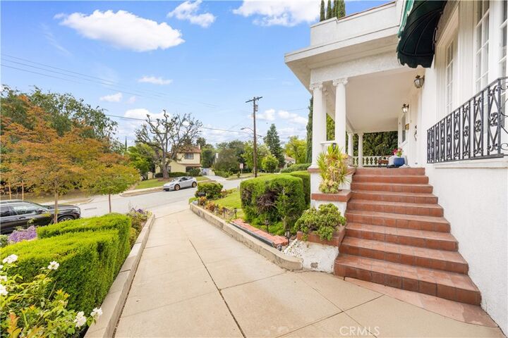 Property Photo:  35 W State  CA 91105 