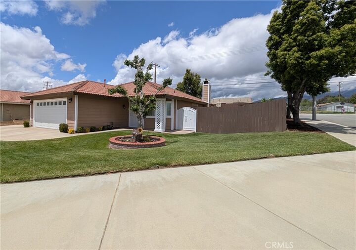 Property Photo:  516 Cynthia  CA 92223 