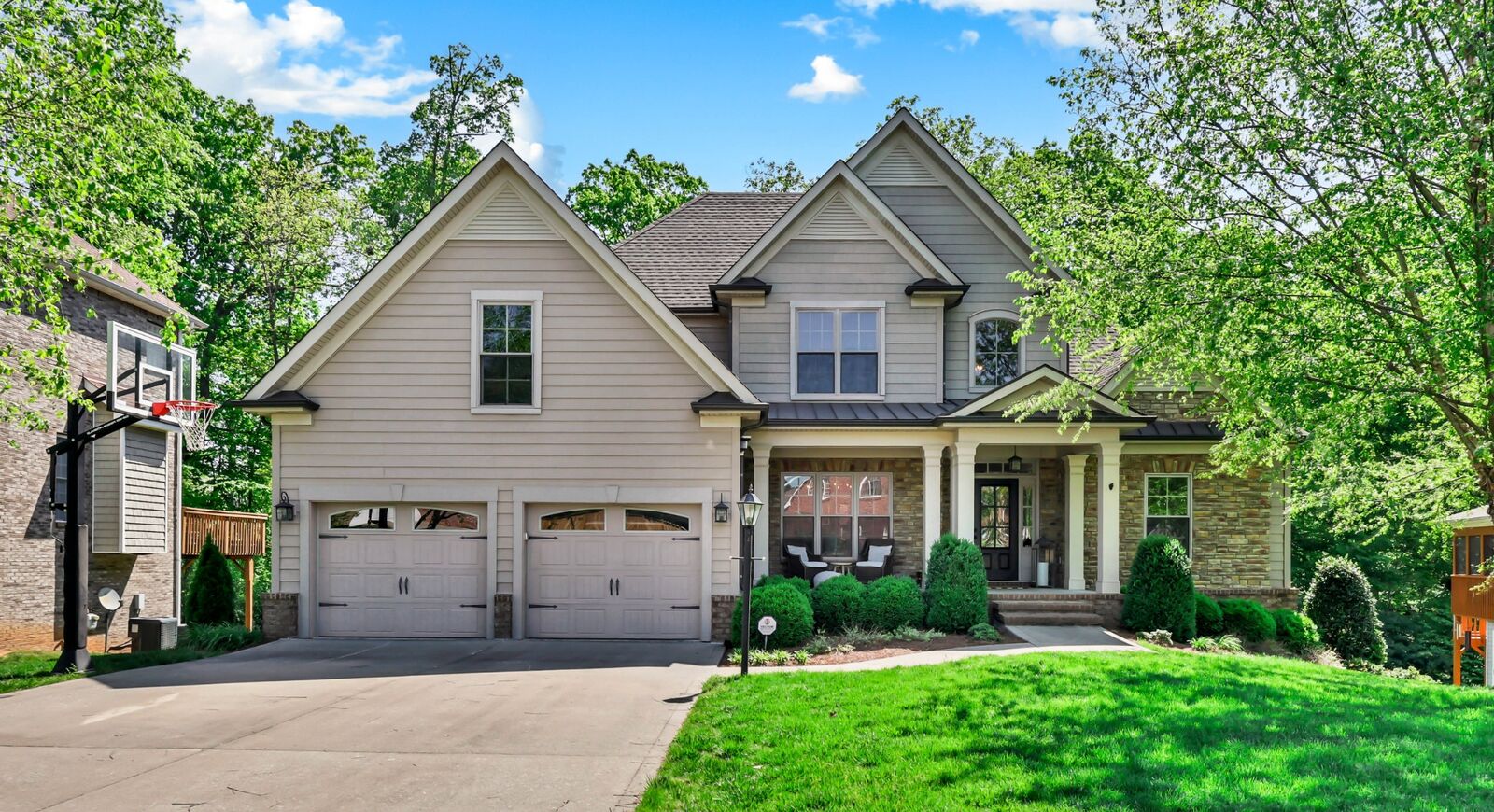 Property Photo:  251 Cullom Way  TN 37043 