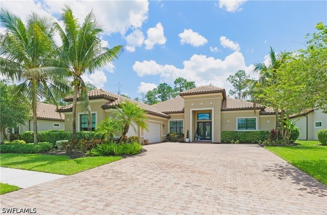 Property Photo:  1467 Mockingbird Drive  FL 34120 