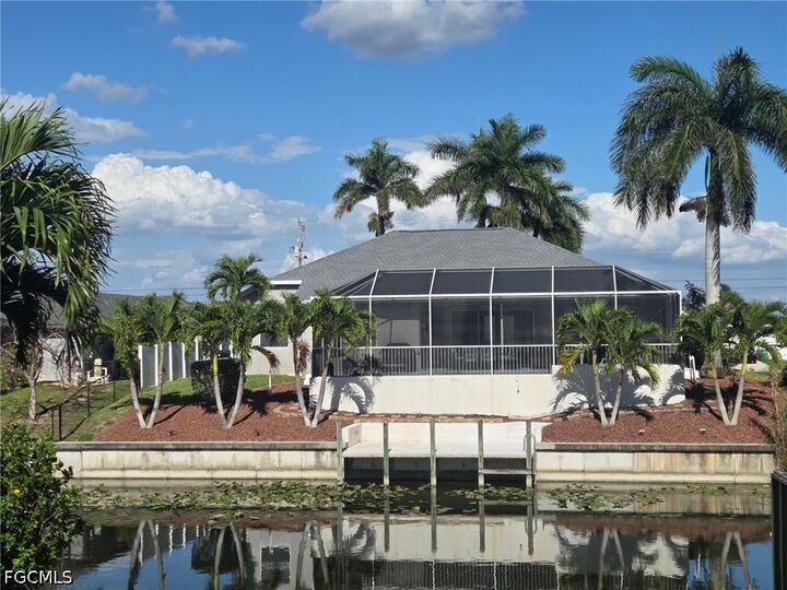 Property Photo: 2120 SW 8th Place FL 33991