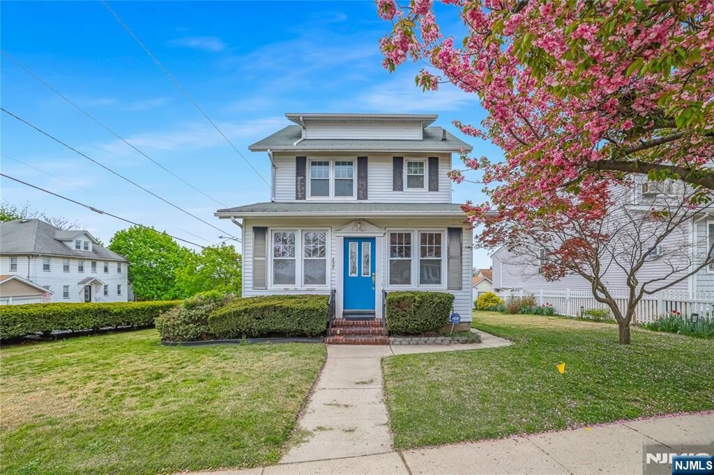 Property Photo:  455 Stuyvesant Avenue  NJ 07071 