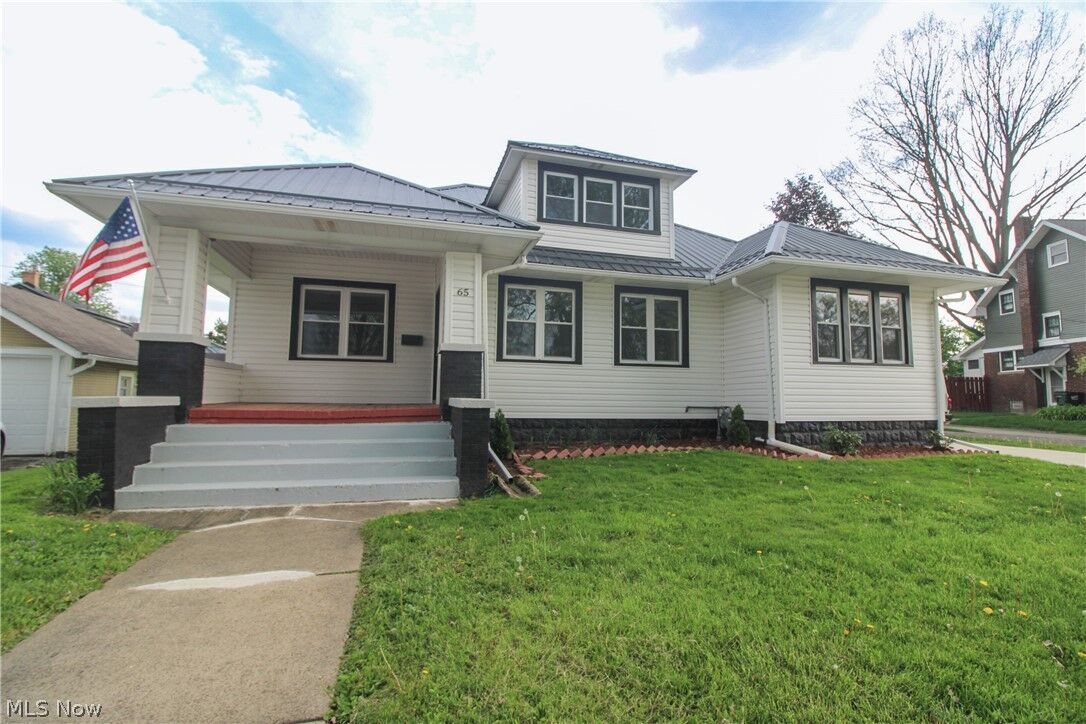 Property Photo:  65 Duquesne Street  OH 44408 