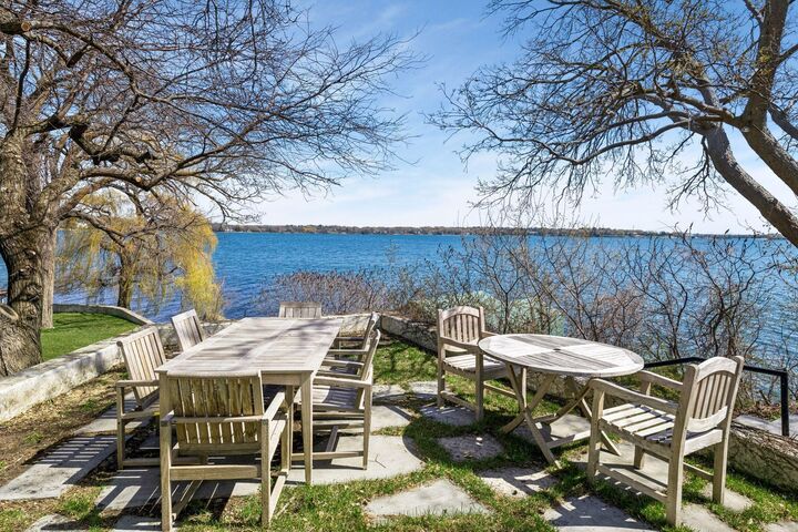 Property Photo:  1300 Bracketts Point Road  MN 55391 