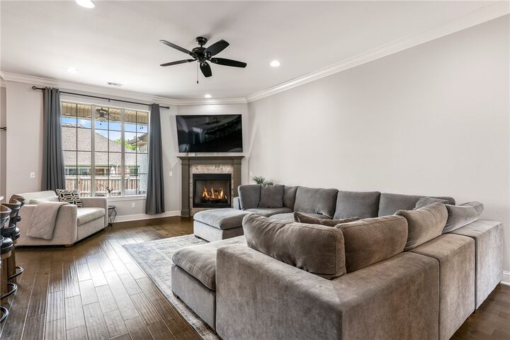 Property Photo:  374 Drywood Creek Drive  AR 72704 