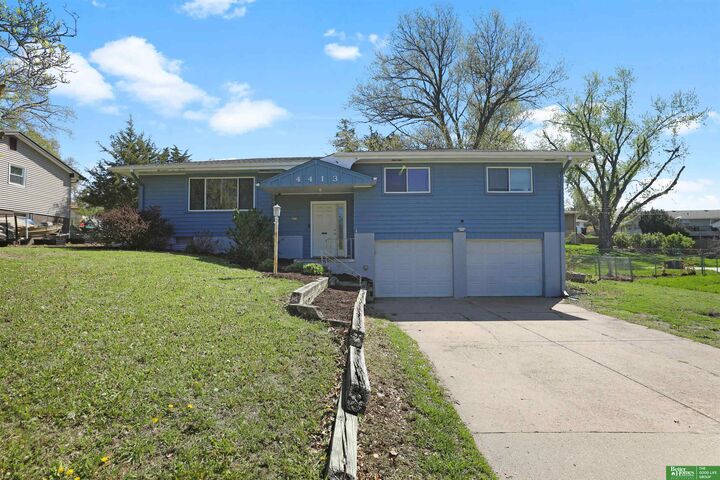 Property Photo:  4413 N 108 Street  NE 68164 
