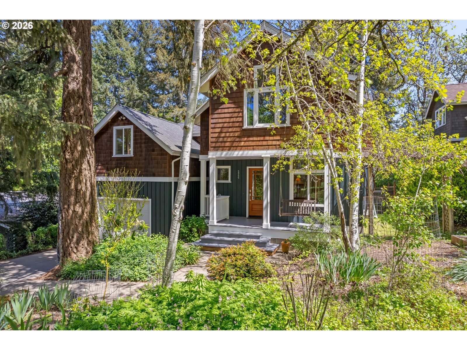 Property Photo:  2985 Adams St  OR 97405 