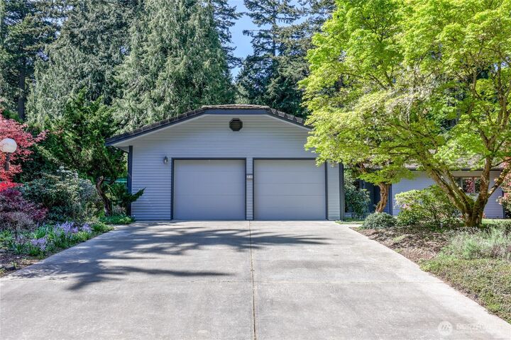 Property Photo:  20  Shorecrest Court  WA 98368 