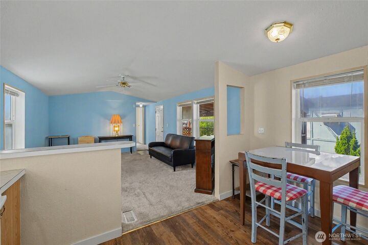 Property Photo:  1608 N Western Ave 25  WA 98801 