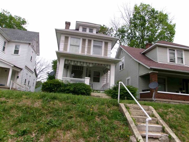 Property Photo:  226 Kinsey Street  IN 47374 