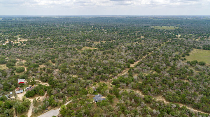 Property Photo:  132 Roemer Ln W  TX 78114 