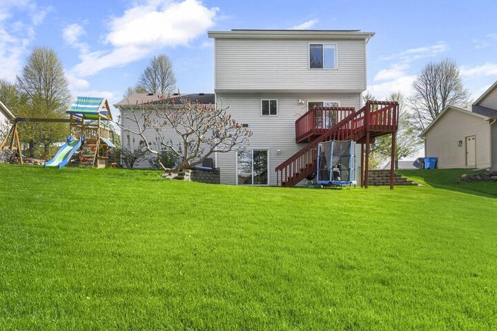 Property Photo:  928 Vista Ridge Drive  WI 53572 