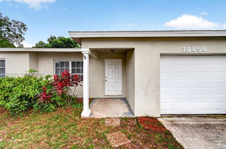 Property Photo:  10850 Eureka St 10850  FL 33428 