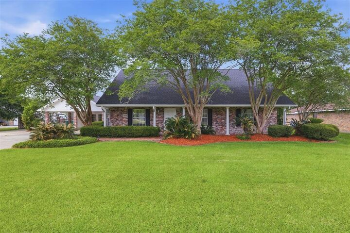 Property Photo:  1475 Tan Tara Circle  LA 70611 